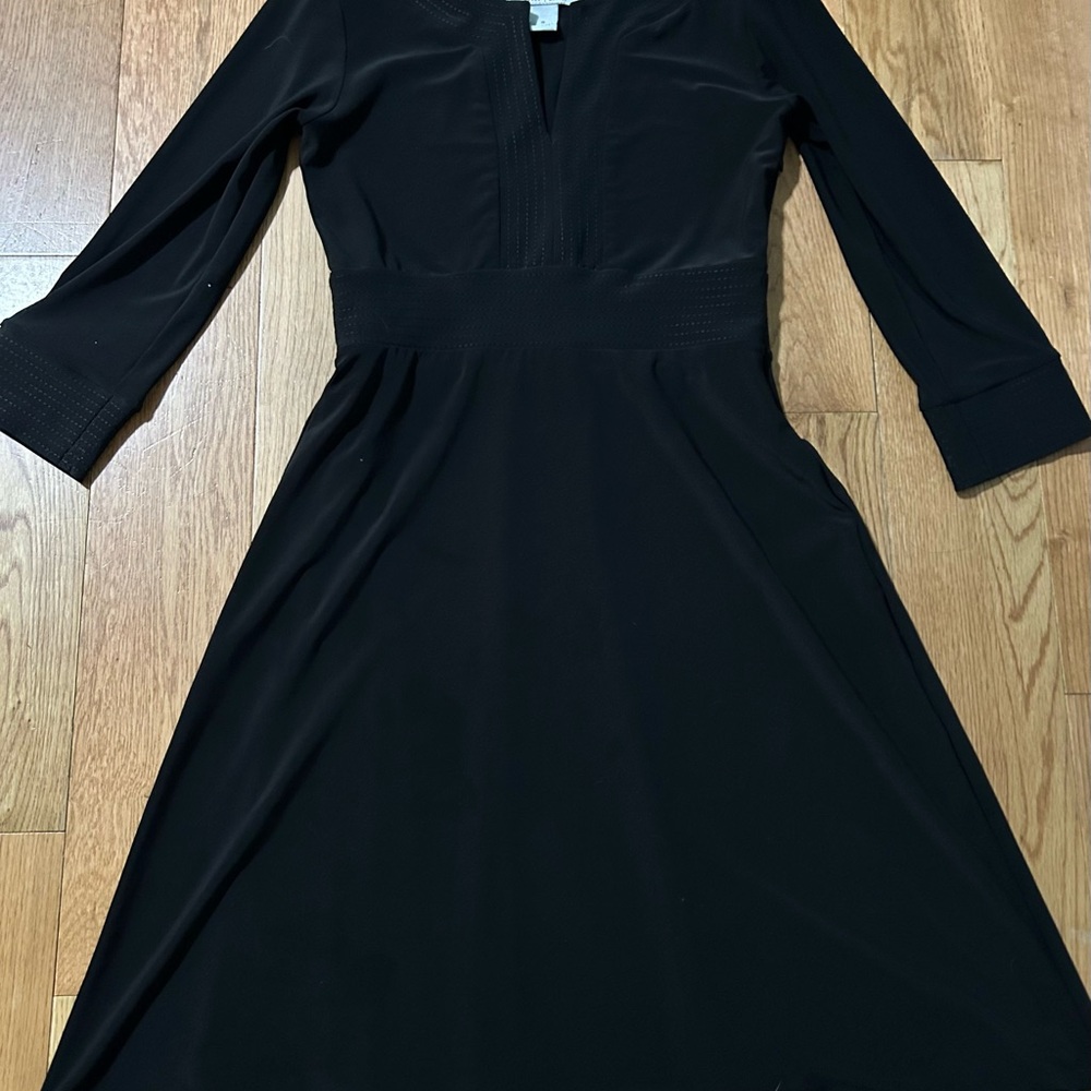 White House Black Market Dress Womens Sz 0 Black 3/4 Sleeve V Neck Lined